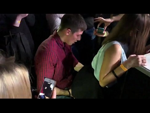 ❤️ Seks i vërtetë në një klub nate rus. Një vajzë 18-vjeçare ruse në anus dhe vaginë është qitur në një klub nate ☑ Video anale tek ne sq.epicpornvideos-com.ru ☑